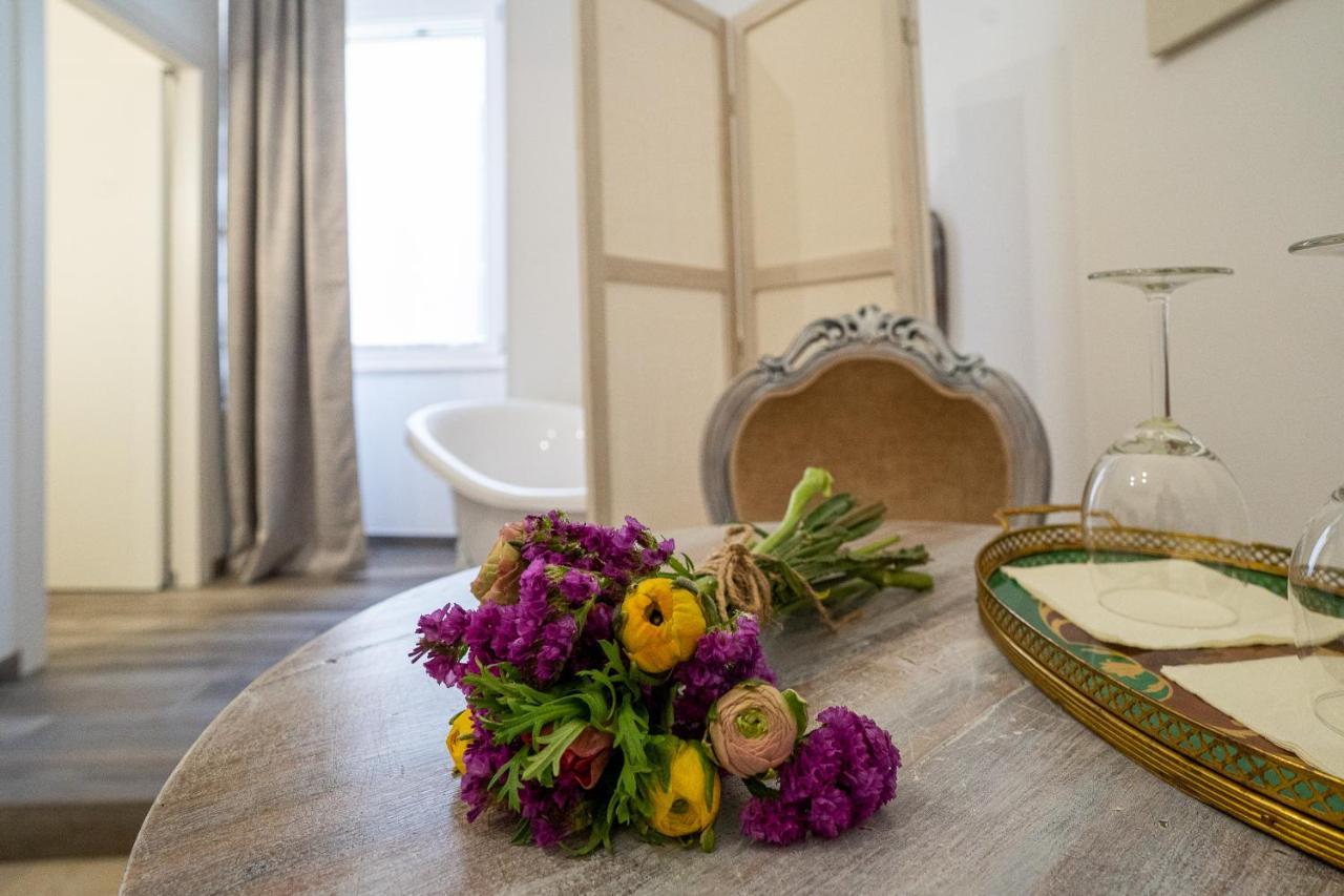 Corte Pietrantica - Charming Rooms & Suites جيوفيناتسو المظهر الخارجي الصورة