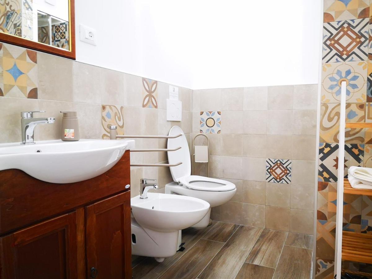 Corte Pietrantica - Charming Rooms & Suites جيوفيناتسو المظهر الخارجي الصورة