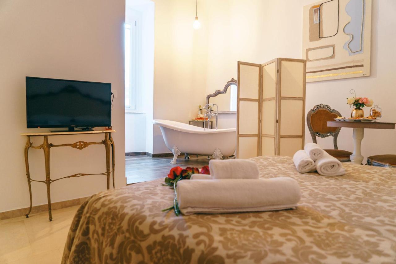 Corte Pietrantica - Charming Rooms & Suites جيوفيناتسو المظهر الخارجي الصورة